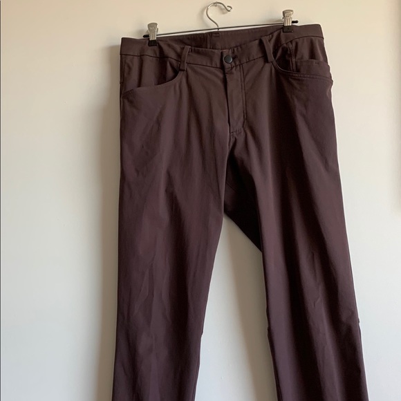 Lululemon ABC pants - Picture 2 of 3